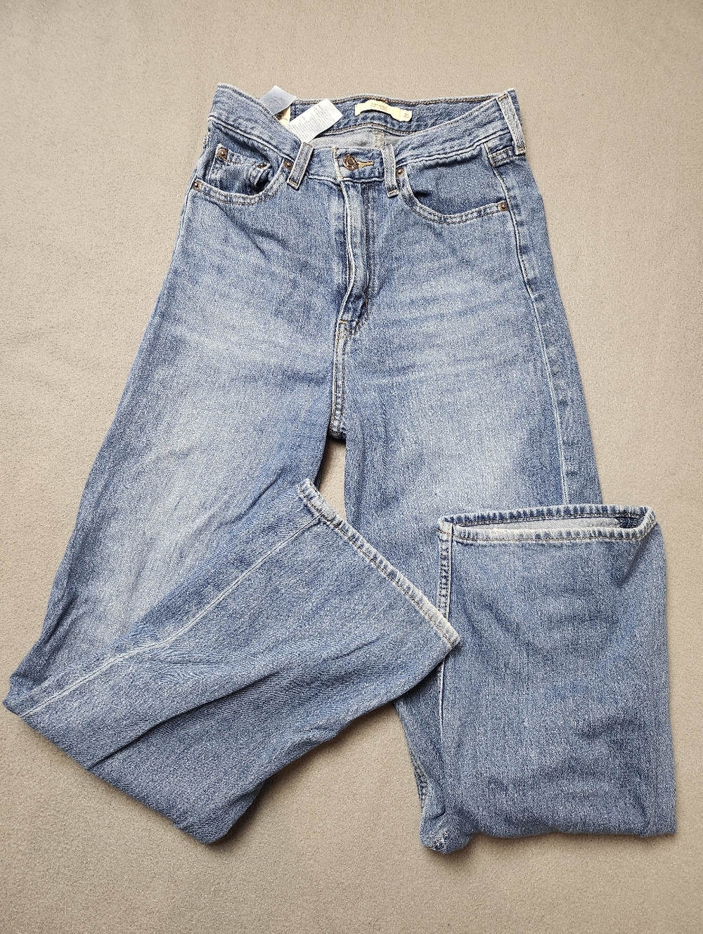 Levi's “High Loose” Premium Blue Denim Jeans - Picture 5 of 16
